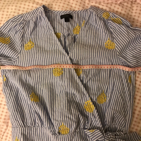 Jcrew cute top with pineapple - Picture 4 of 5
